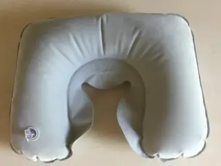 Nakkepude
