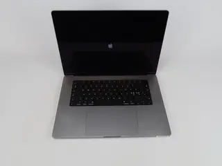 Apple MacBook Pro 16" M1 2021
