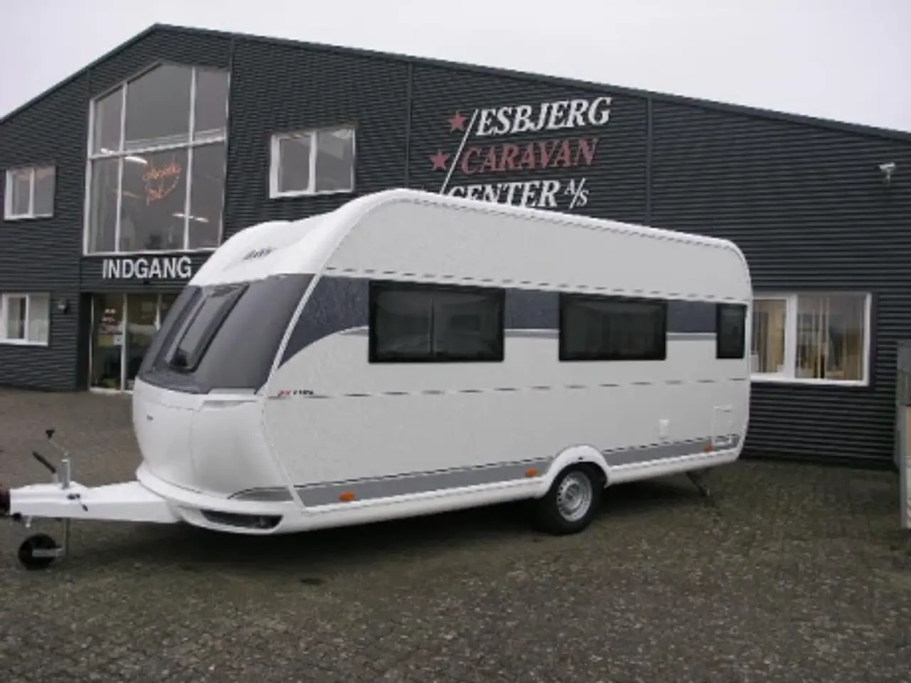 Billede 3 - Hobby De Luxe 460 SL DK Line