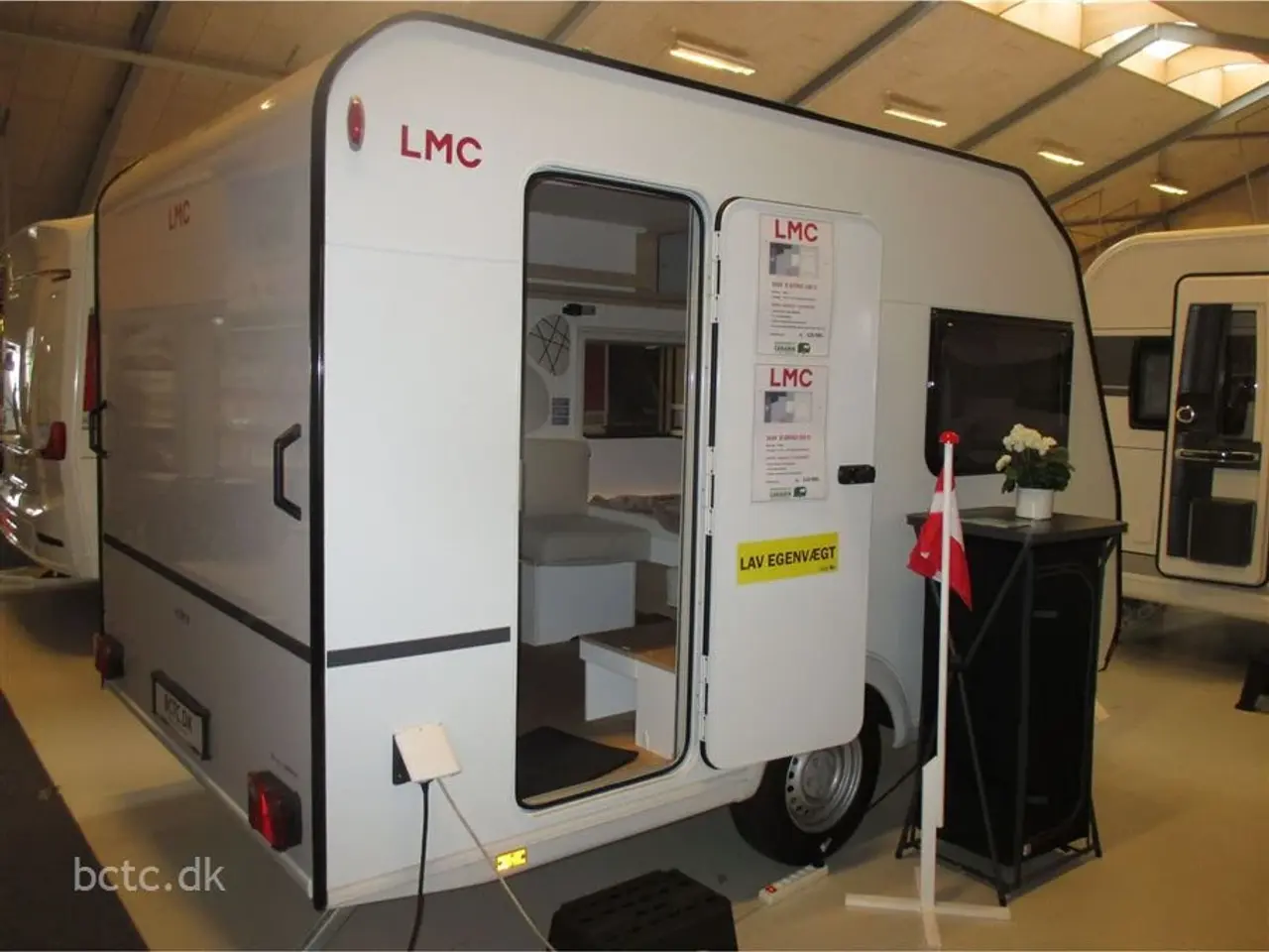 Billede 1 - 2026 - LMC Edero 350 D