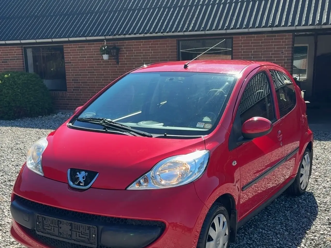 Billede 6 - Nysynet og undervognsbehandlet Peugeot 107