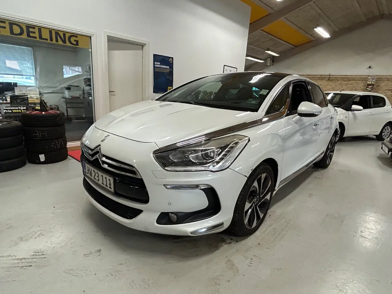 Billede 1 - Citroën DS5 1,6 e-HDi 112 Style E6G