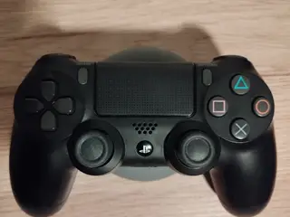 Sony PS4 DualShock 4 v2 controller - som ny