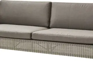 Cane-line udendørs sofa i flet med hynder i farven