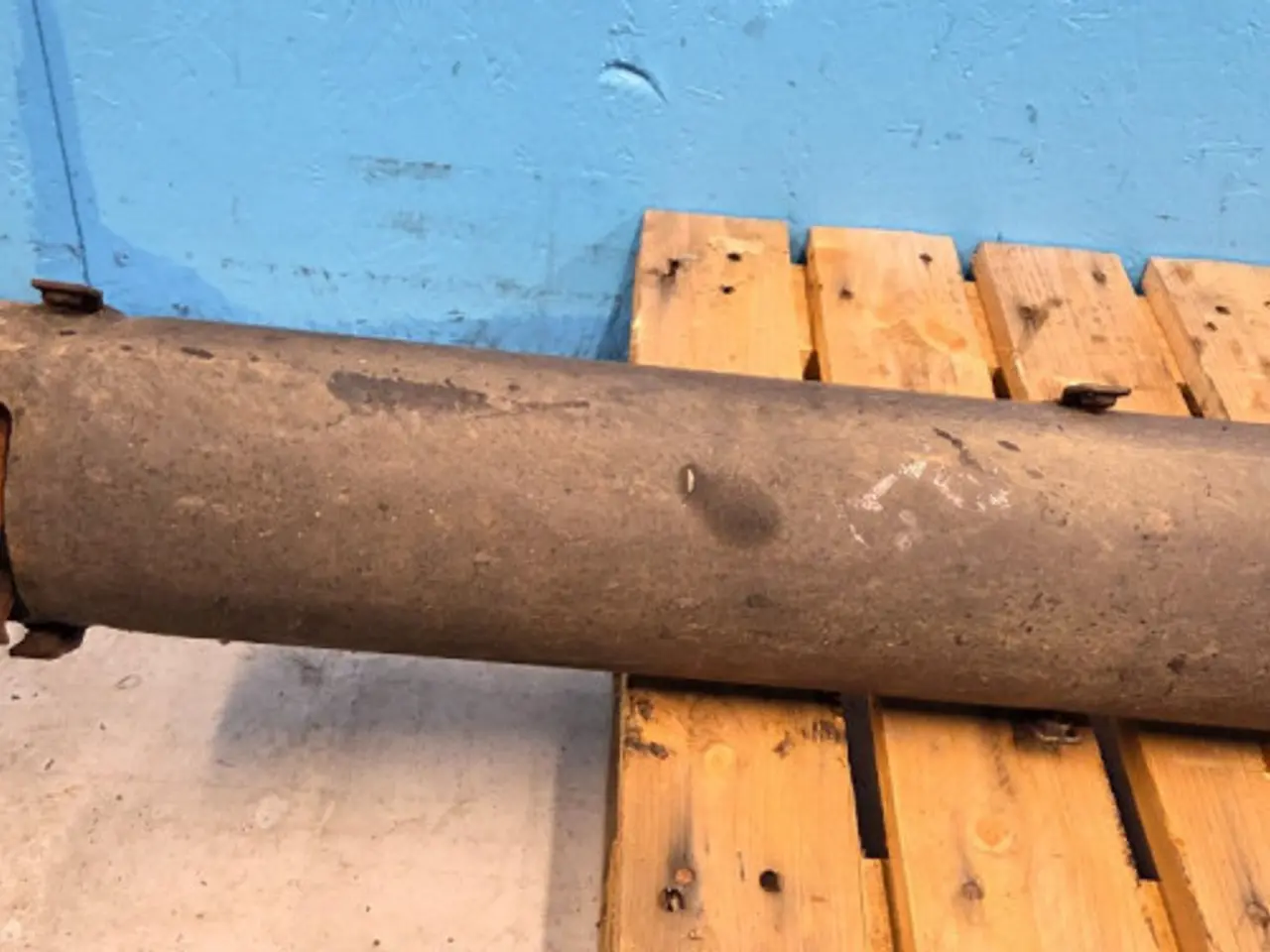 Billede 3 - New Holland T6030 Lyddæmper 87324755