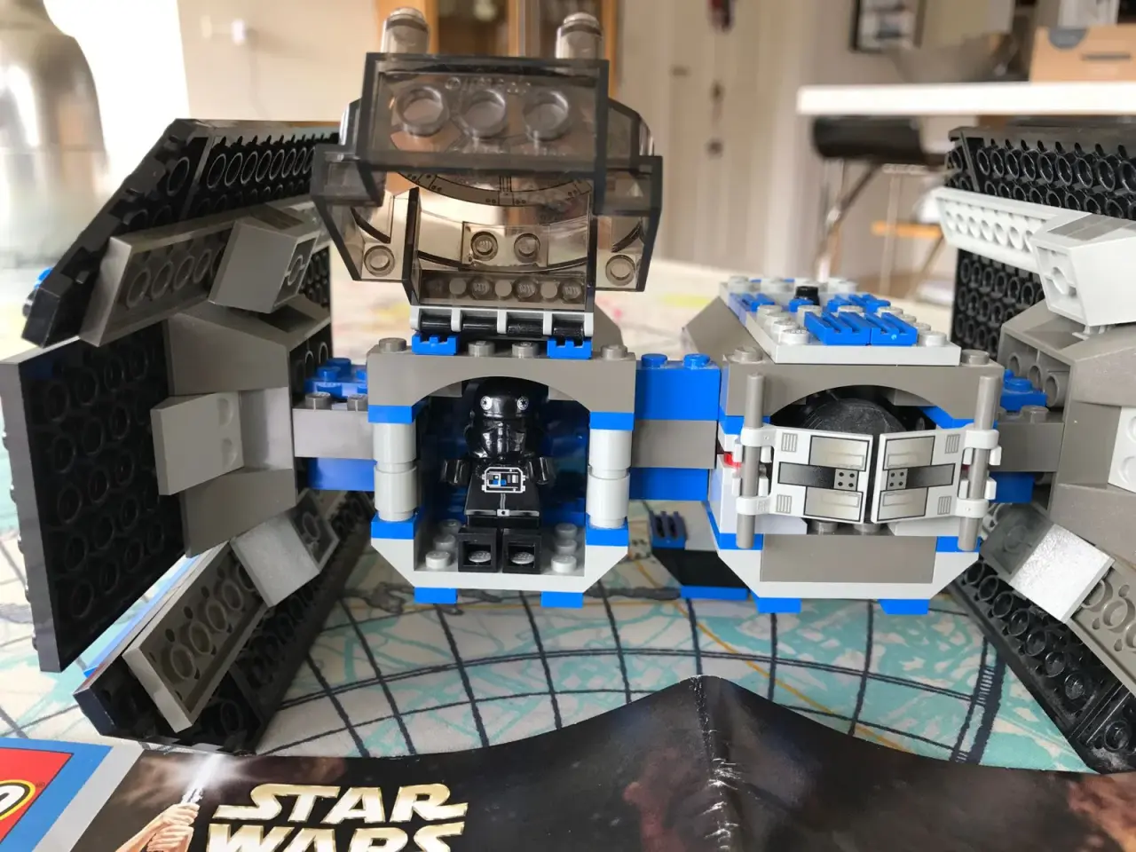 Billede 2 - TIE Bomber