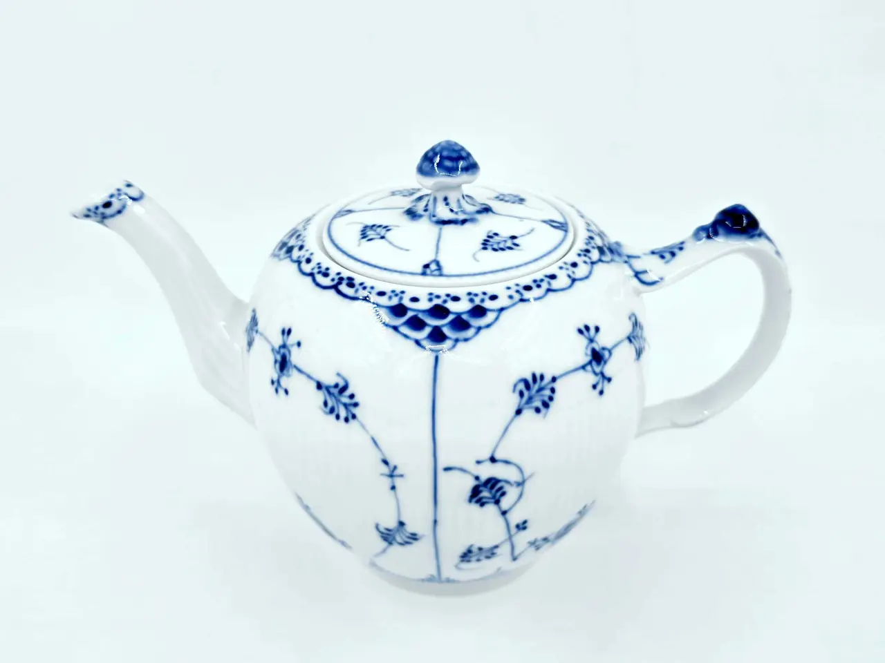 Billede 4 - Musselmalet Halvblonde Tekande Porcelæn 