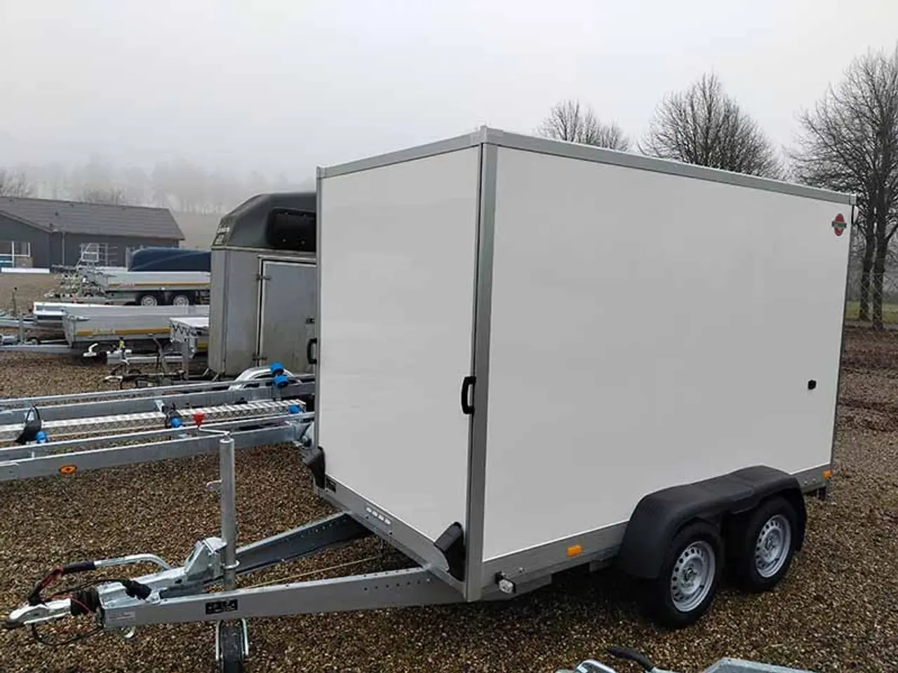 Billede 1 - Stema Cargo 305x187x184 2 akslet 2700 kg