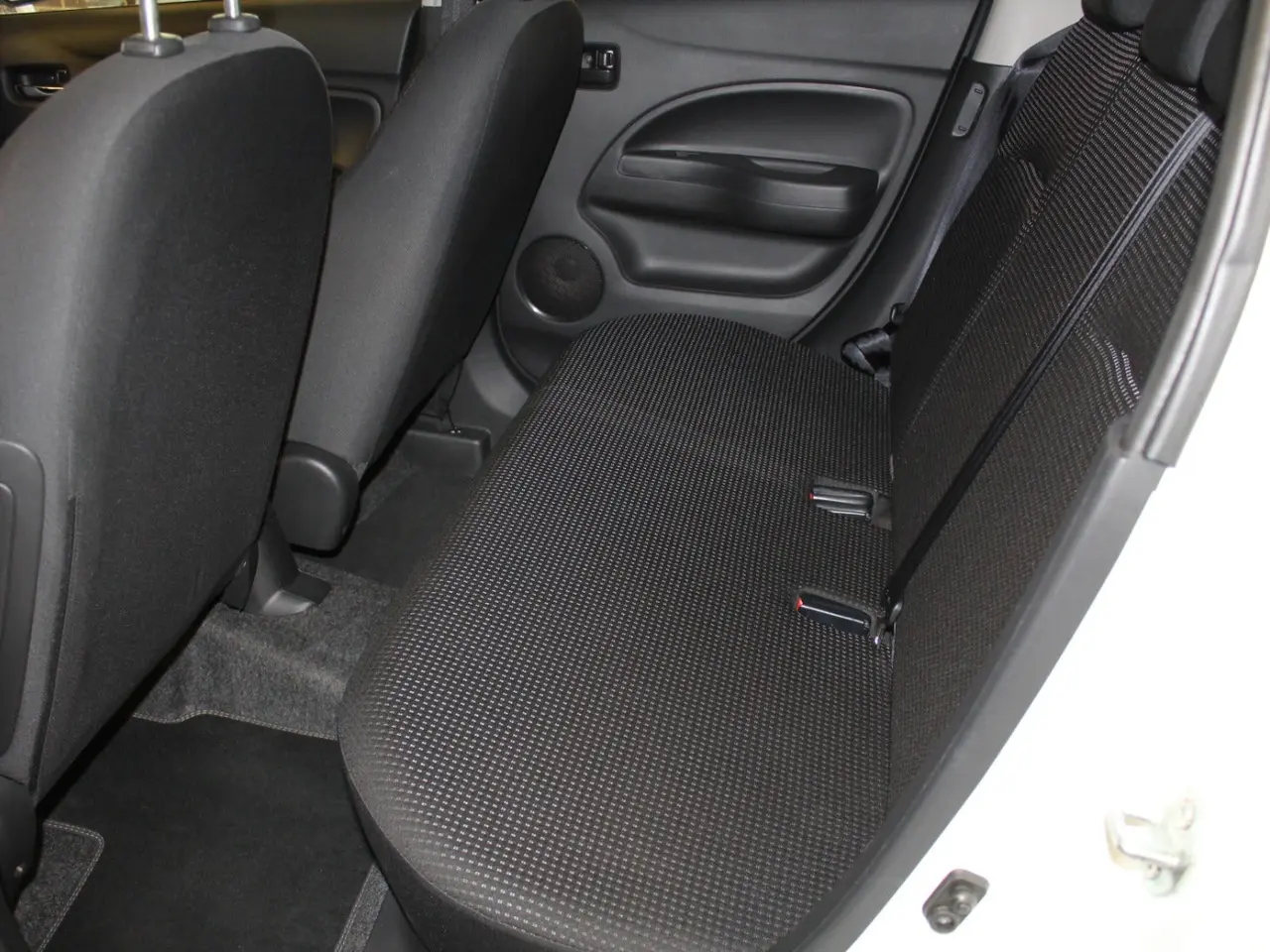 Billede 5 - Mitsubishi Space Star 1,2 Intense