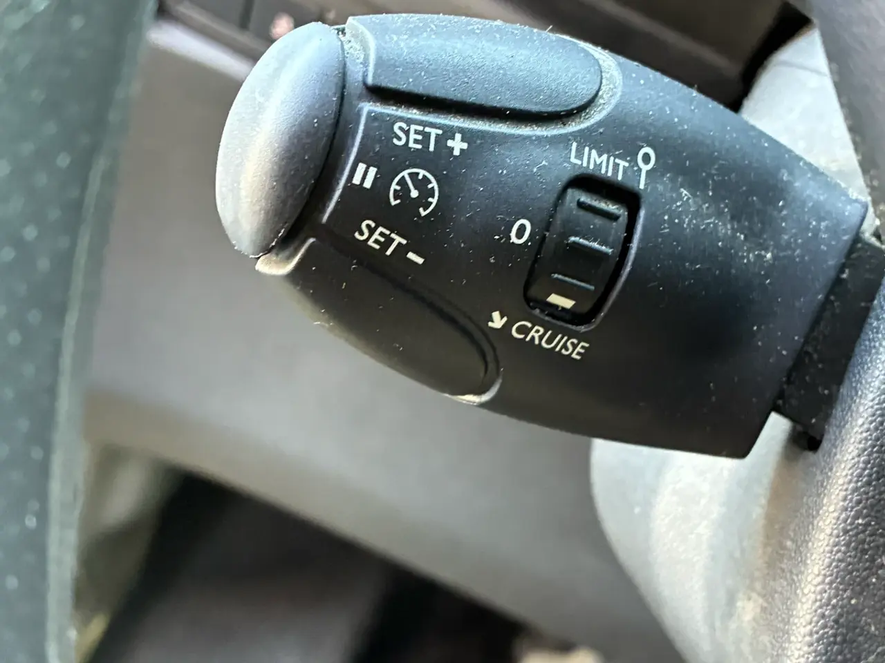 Billede 8 - Citroen c3 1,6 bluehdi 100 33kml 120kr i grøn 