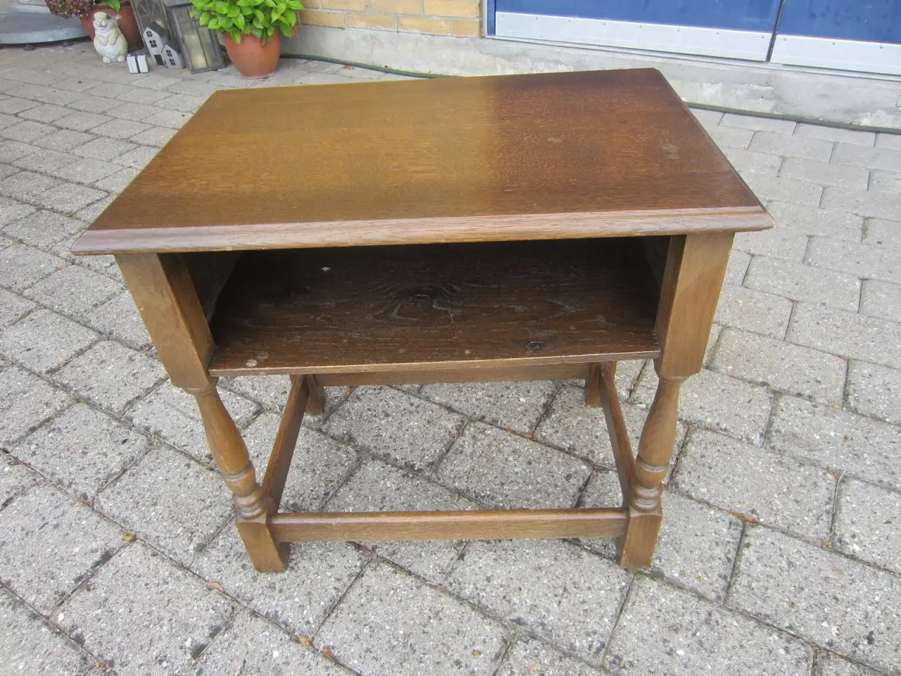 Billede 2 - Entremøbel i mørk træ - retro
