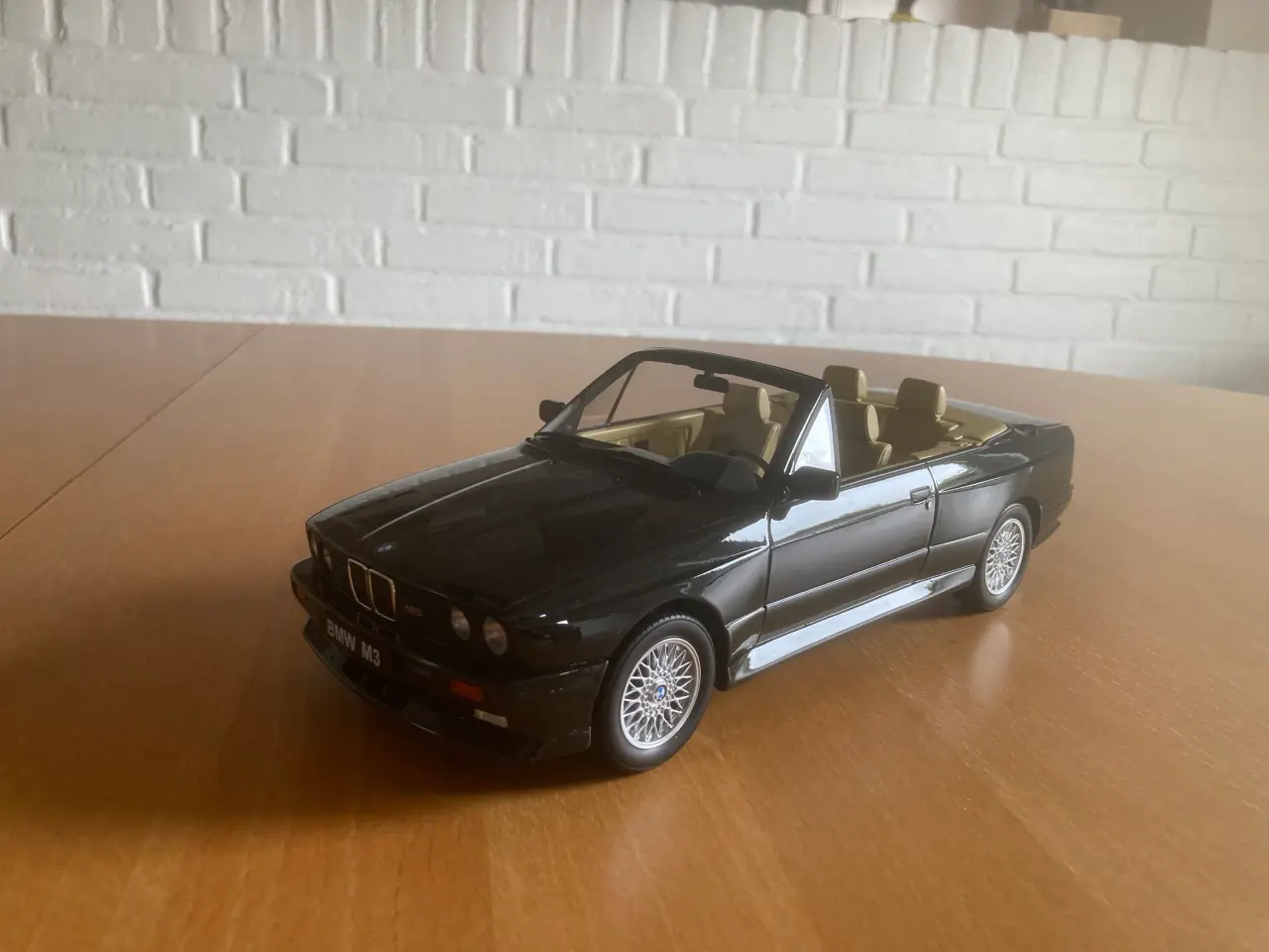 Billede 5 - BMW M3 e30 1:18
