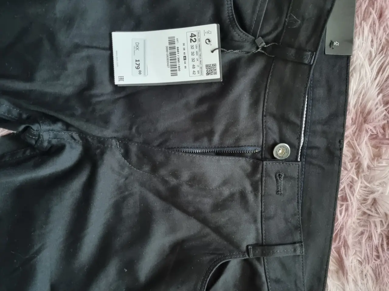 Billede 2 - Nye bukser fra Zara