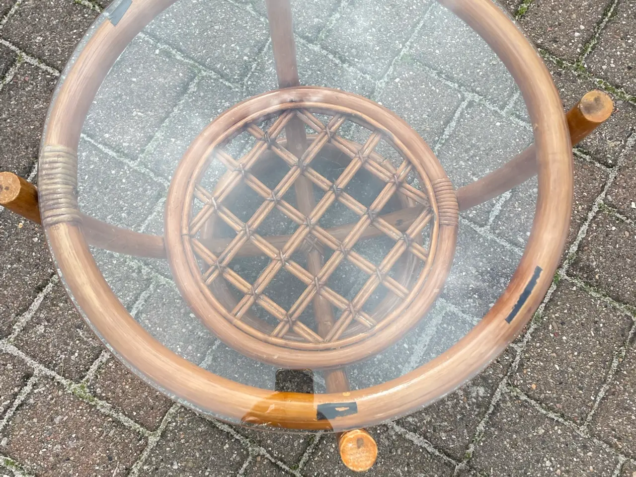 Billede 2 - Rattan sofabord. 150kr