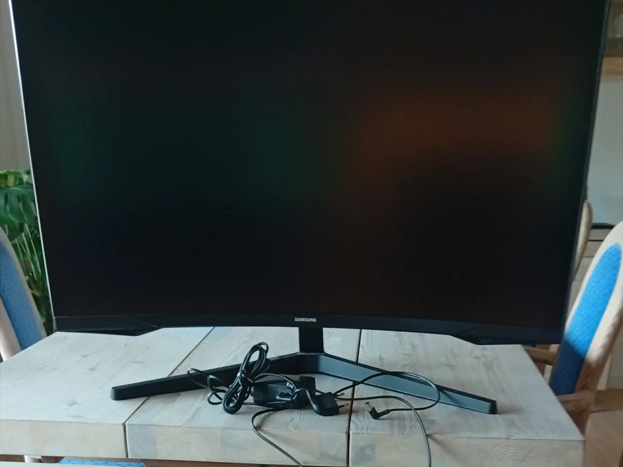 Billede 1 - Samsung 32" computer skærm sort