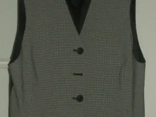 Vest, CHOISE str. 40