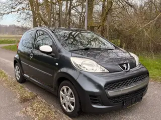 Peugeot 107 1,0 Access 68HK 5d
