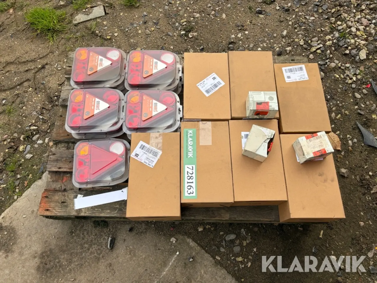 Billede 2 - Parti lygter til trailer