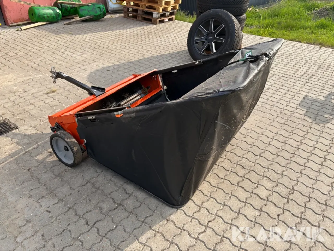 Billede 3 - Græsopsamler HUSQVARNA 44” High Speed