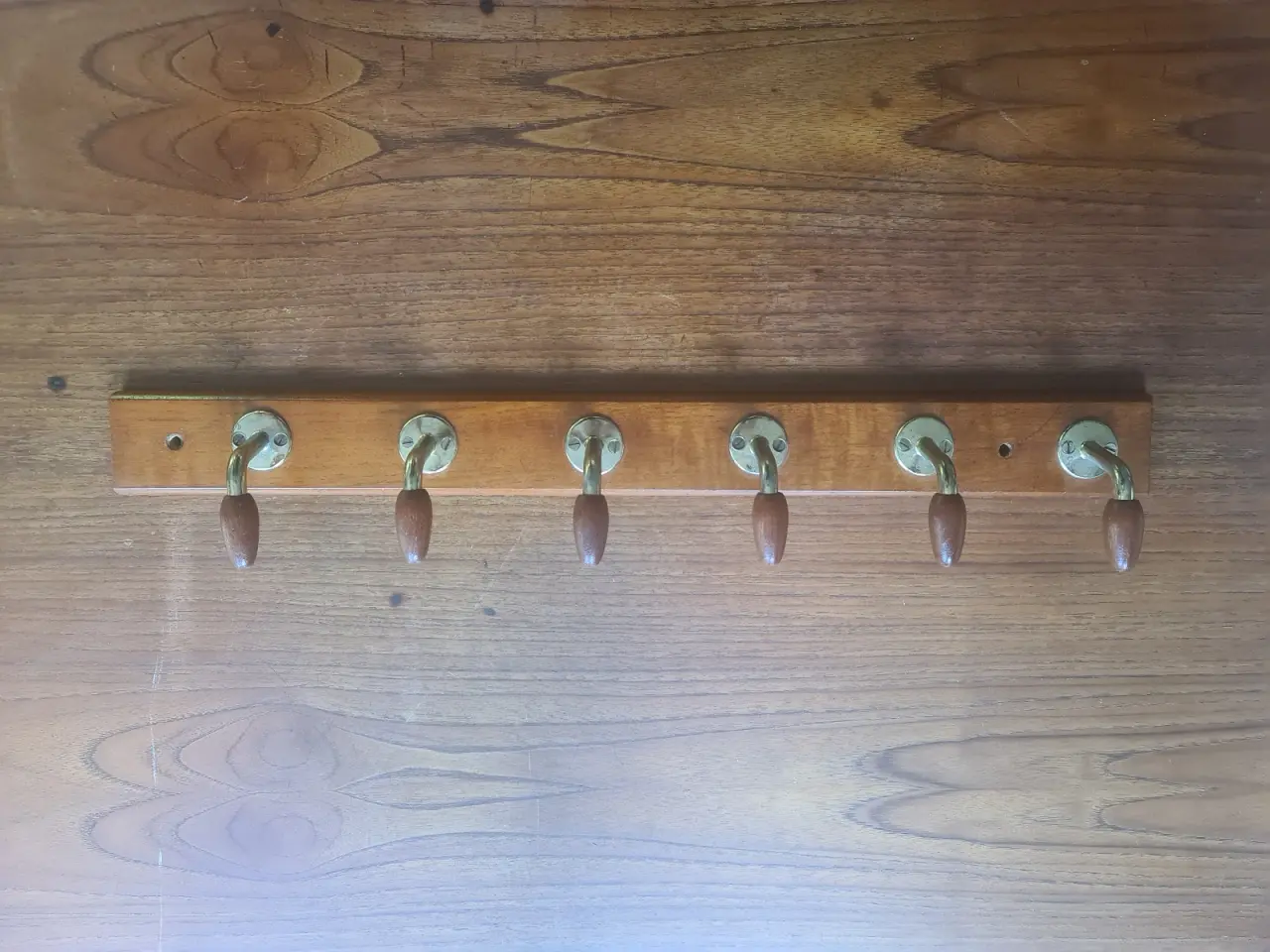 Billede 2 - 2 retro knagerækker i teak og messing - 60’erne