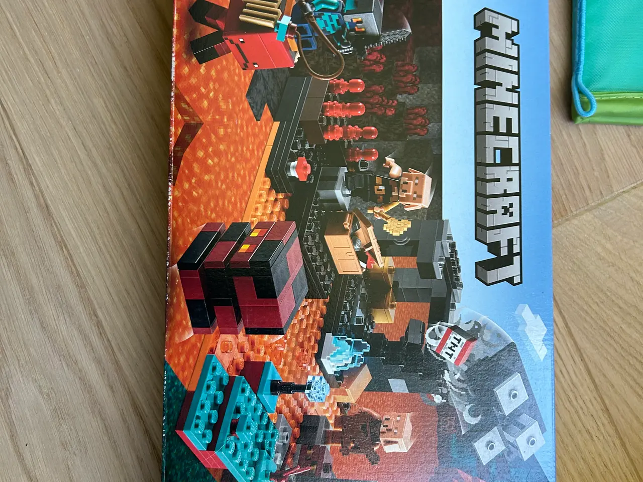 Billede 1 - LEGO Minecraft Nether Bastion (21185)