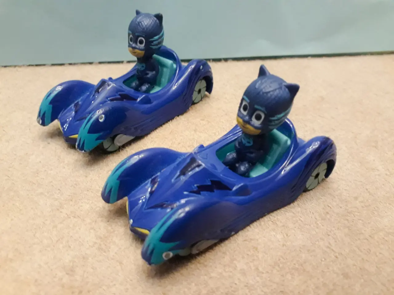 Billede 1 - 4 Biler og 1 Motorcykel