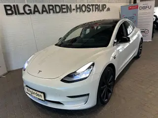 Tesla Model 3  Performance AWD