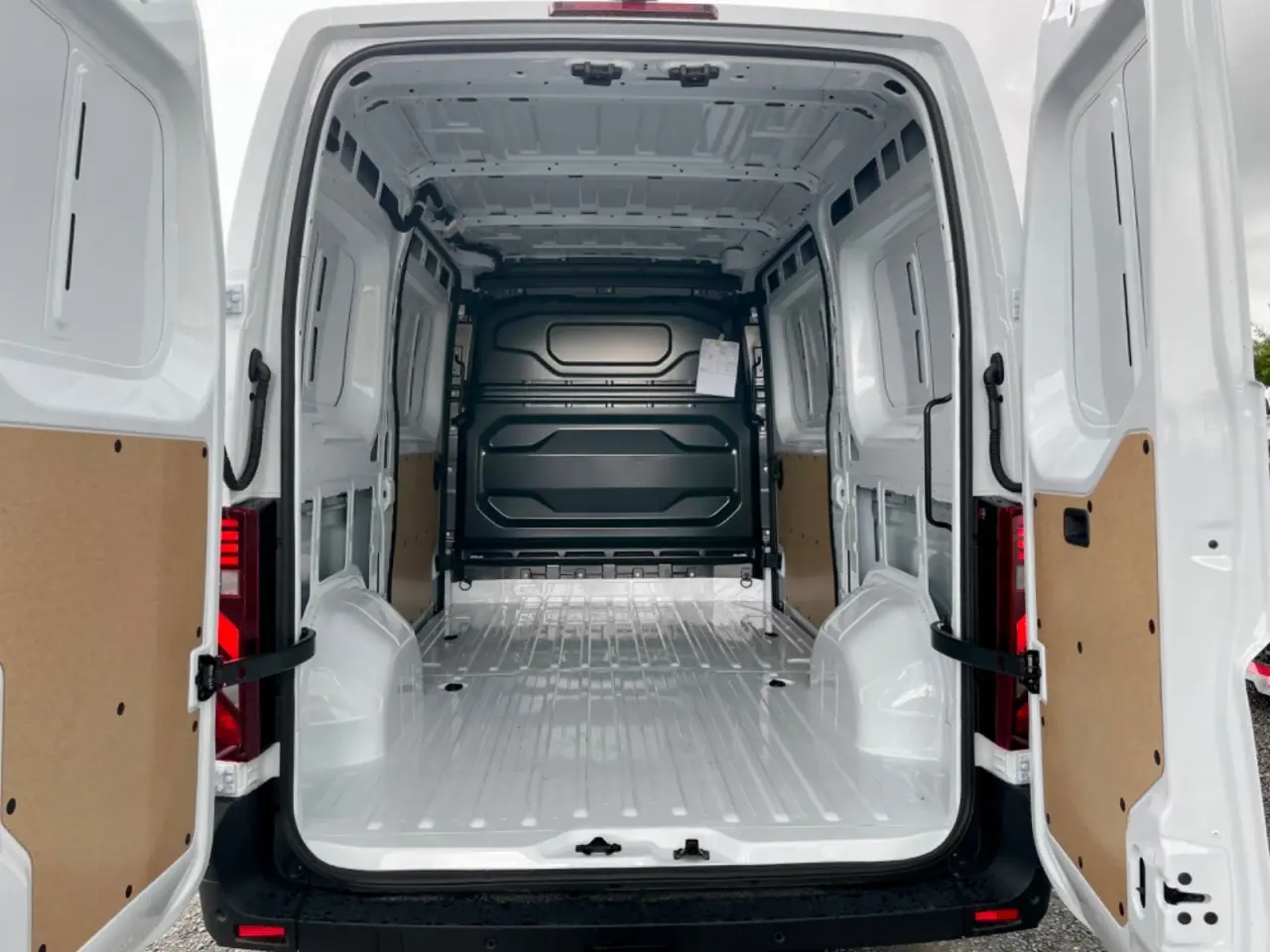 Billede 5 - Renault Master V T35 87 E-Tech L2H2 Kassevogn Tekno
