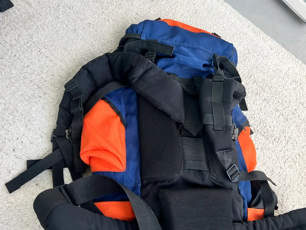 Billede 3 - Tattoo Voyager 60 vandrerygsæk blå/orange 60L
