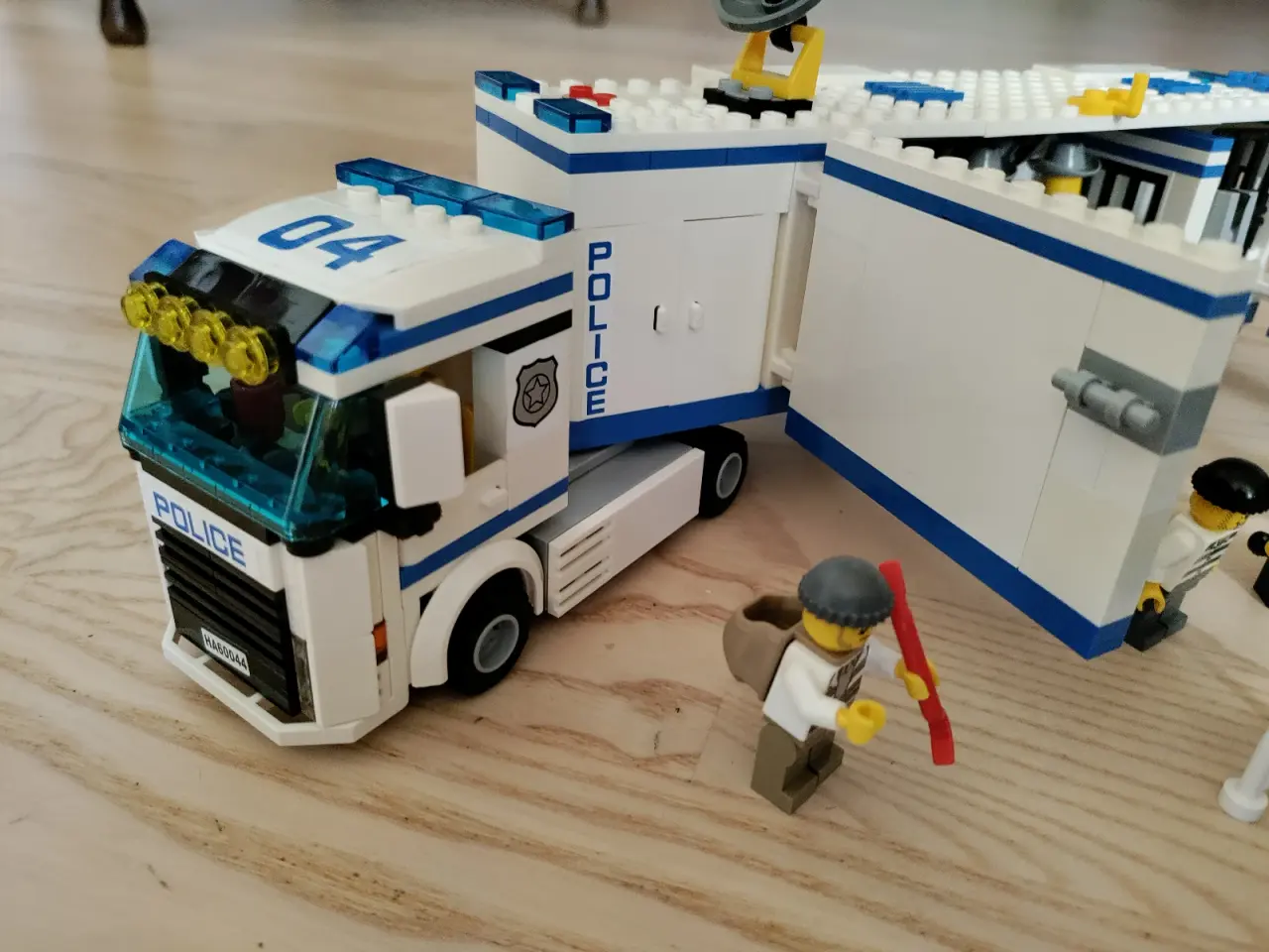 Billede 3 - Politi lastbil
