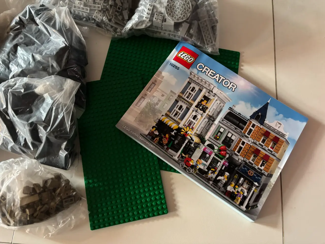 Billede 6 - 10255 Creator Assembly Square byggesæt.