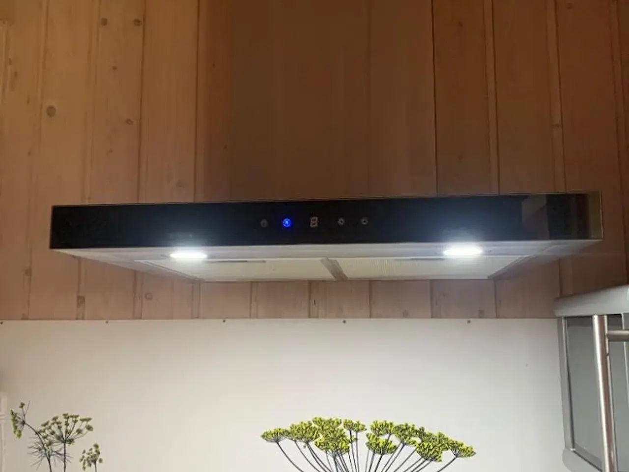 Billede 1 - Emhætte med led lys