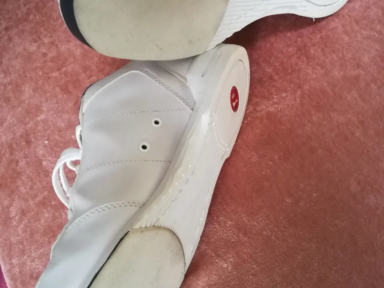 Billede 10 - bowling udstyr kugle + taske + sko