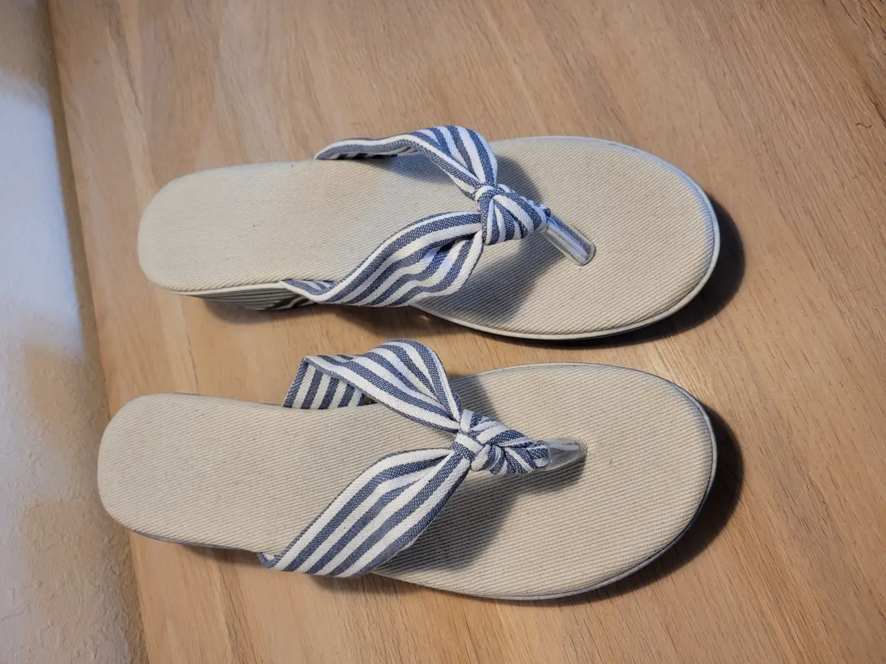Billede 3 - Smarte sandaler med flot sål str. 41 (NY)