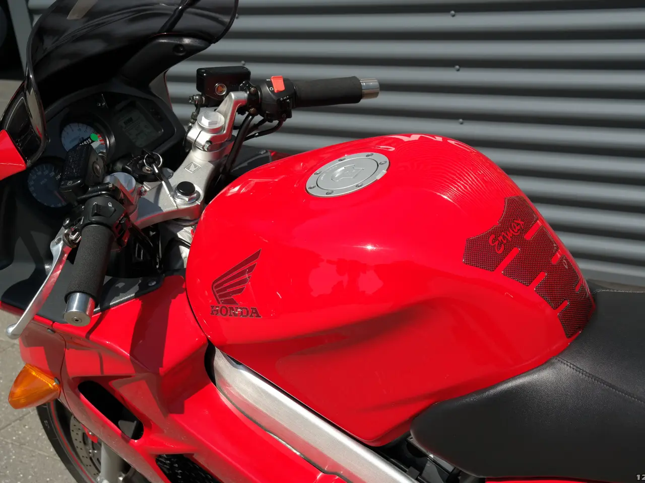Billede 23 - Honda VFR 800 F MC-SYD BYTTER GERNE
