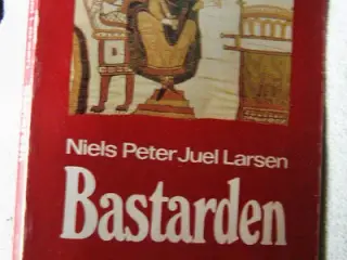 Niels Peter Juel Larsen: Bastarden