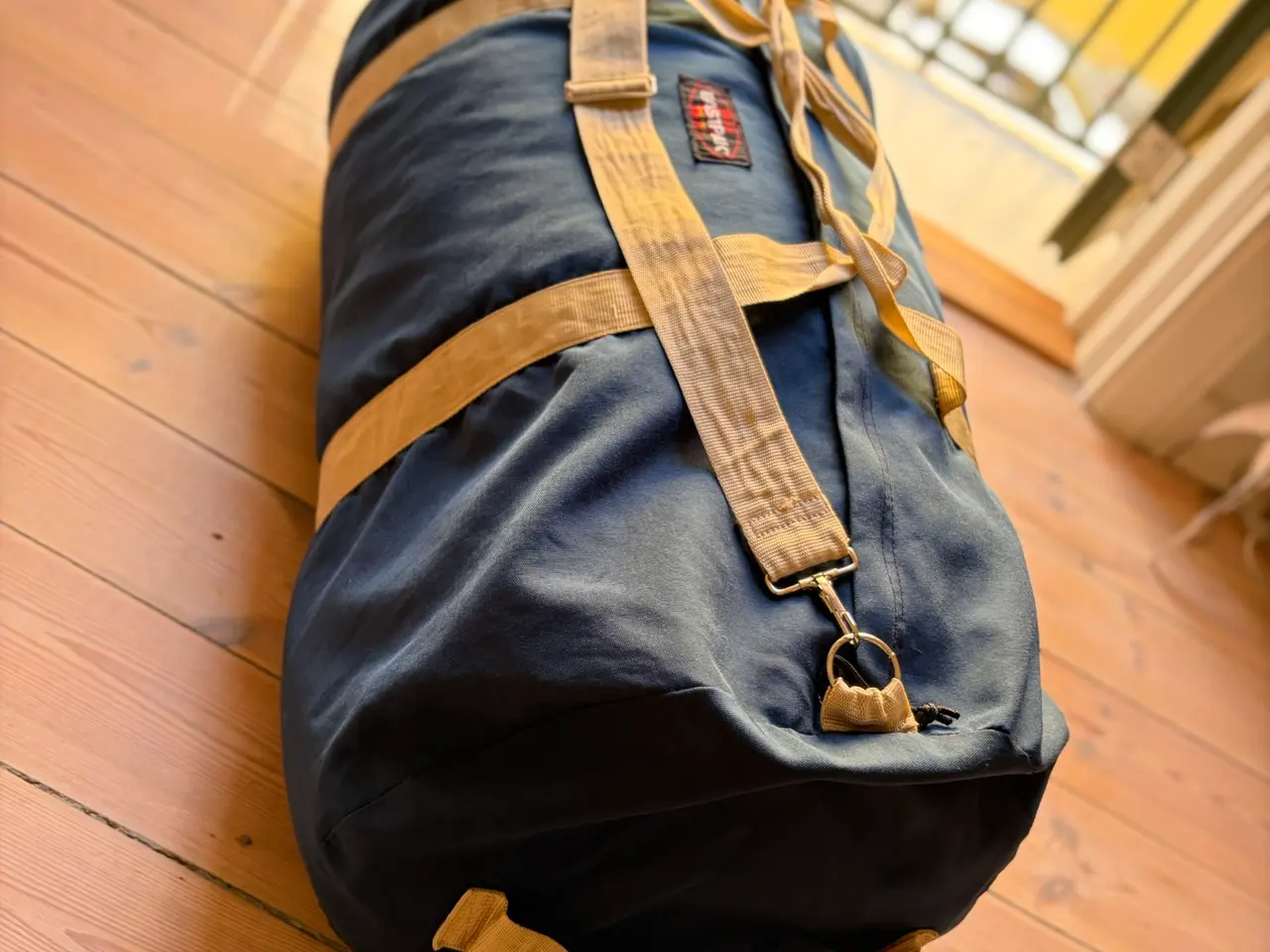 Billede 1 - Stor Eastpak sportstaske, ca. 90 cm lang