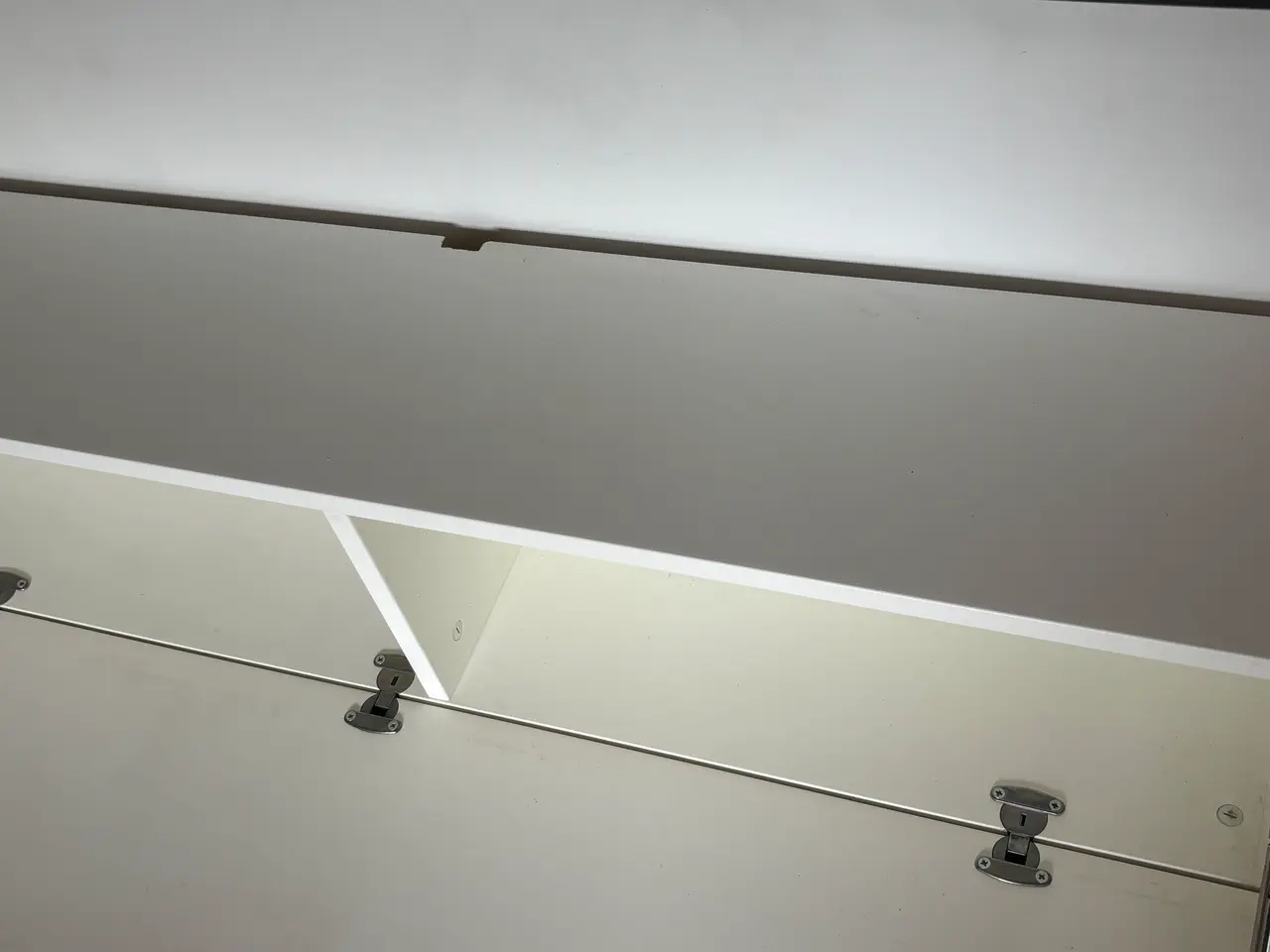 Billede 4 - Hvid TV skænk