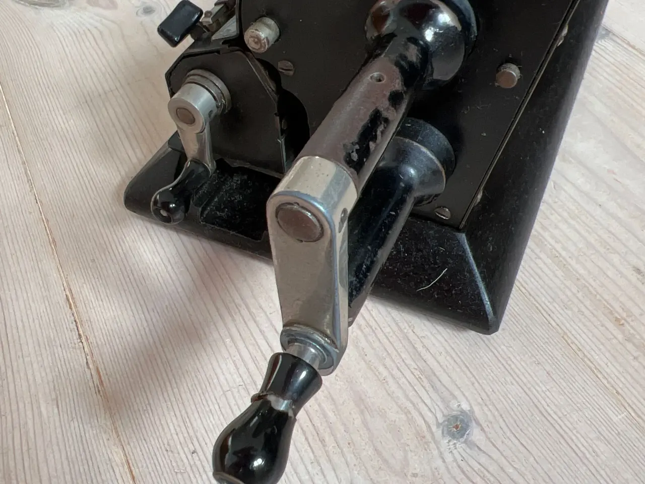 Billede 9 - Original-Odhner model 7 regnemaskine