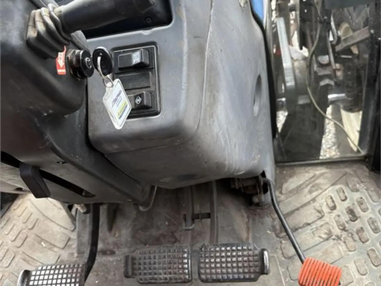 Billede 12 - New Holland TM90 L3 - Lav timetal / Low hours - Frontlæsser / frontloader