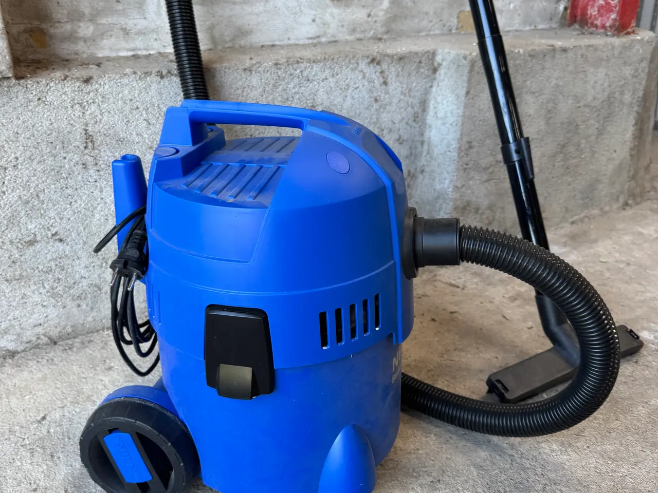 Billede 2 - Nilfisk støvsuger Buddy ii 12l