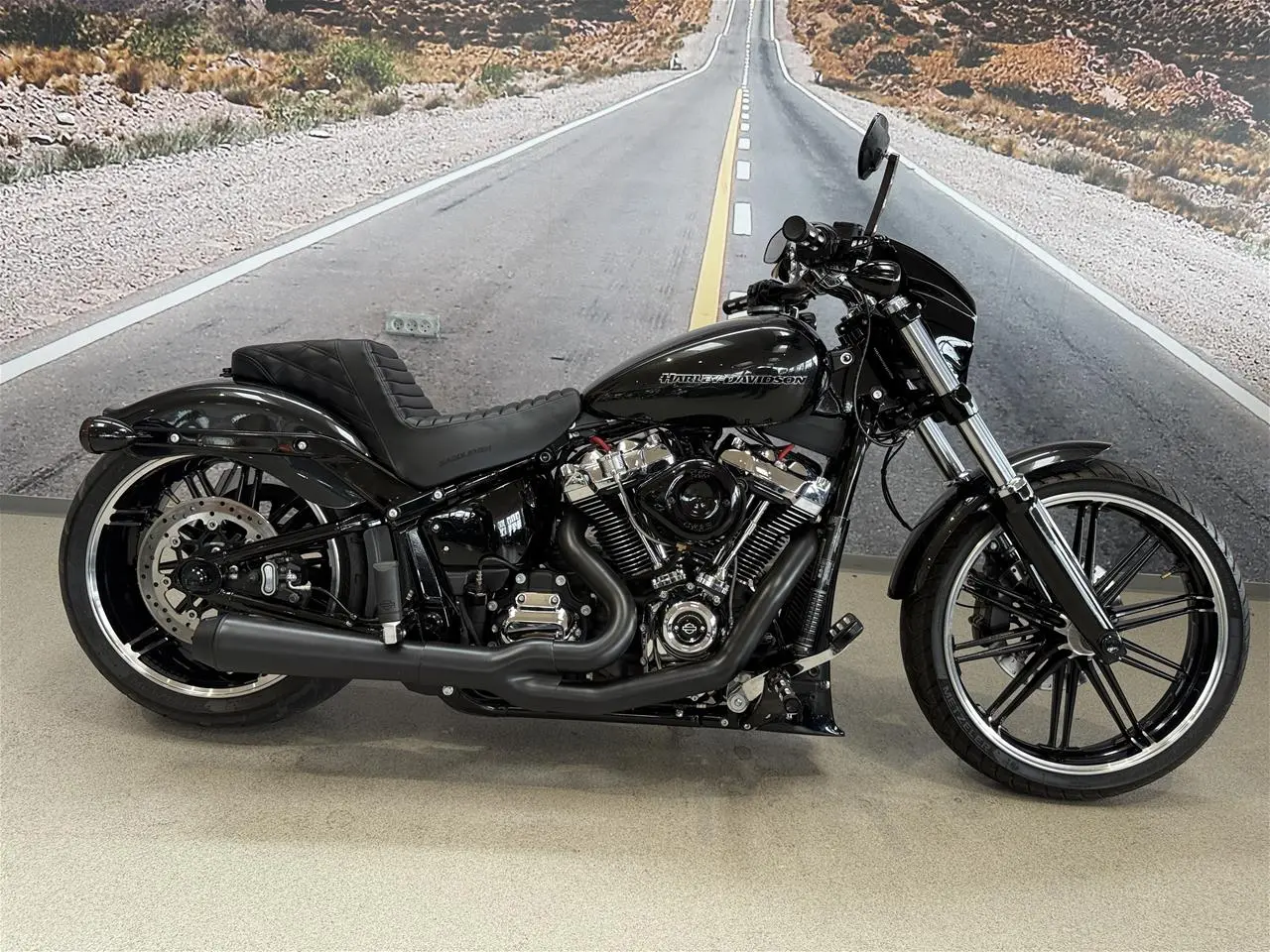 Billede 2 - Harley-Davidson FXBRS Breakout 114", Stage-2