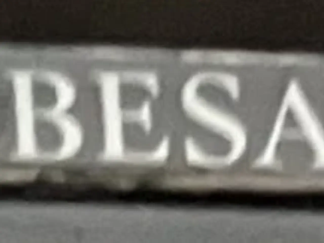 Billede 3 - Som besat. Af Anne Fine