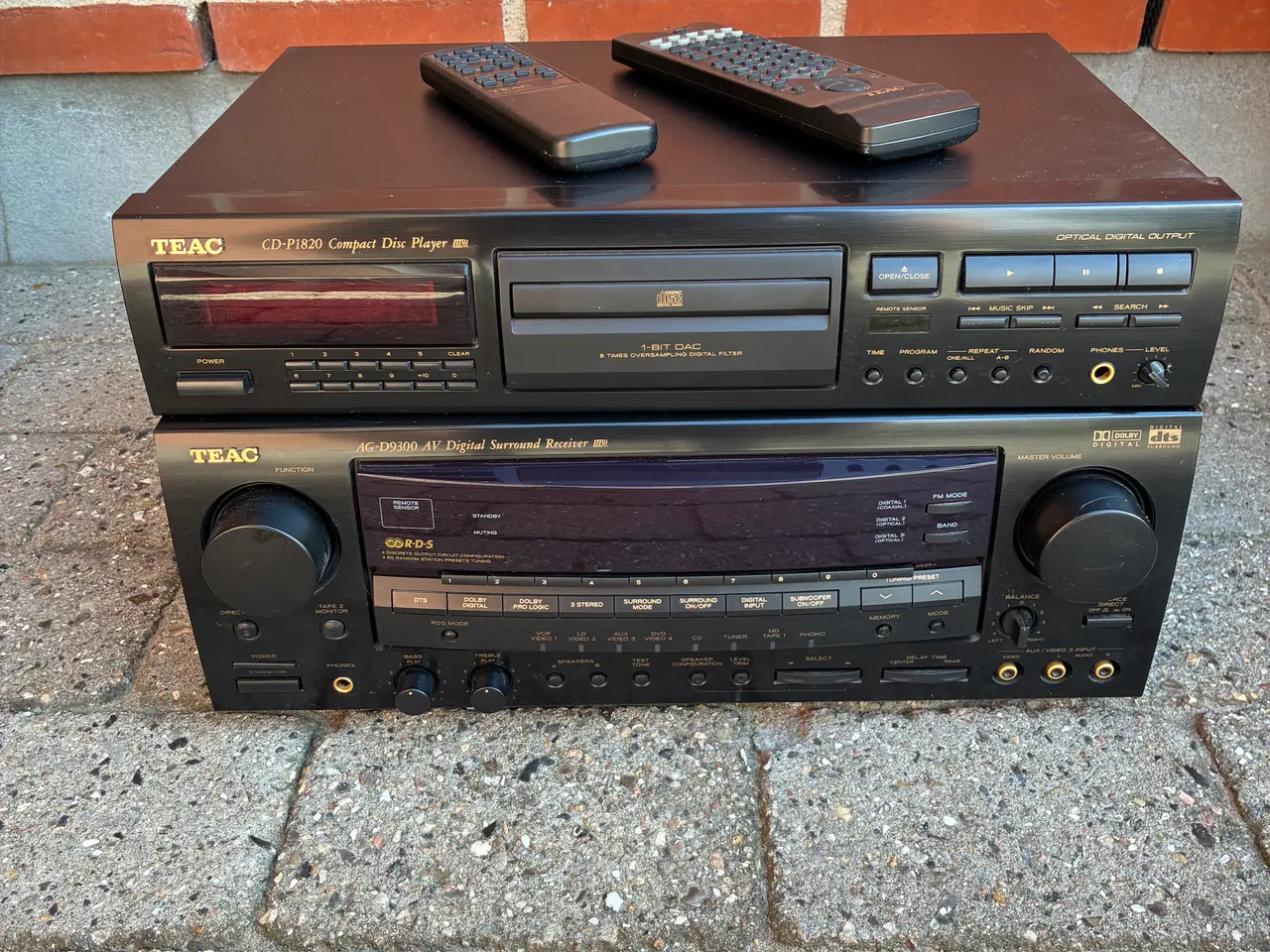 Billede 2 - TEAC forstærker og cd afspiller.