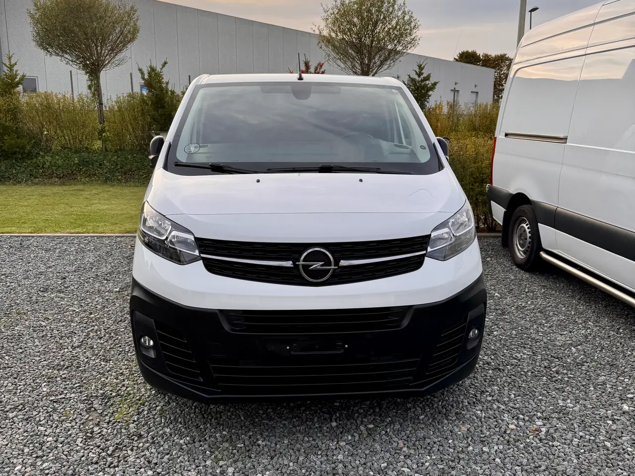 Billede 8 - Opel Vivaro som ny