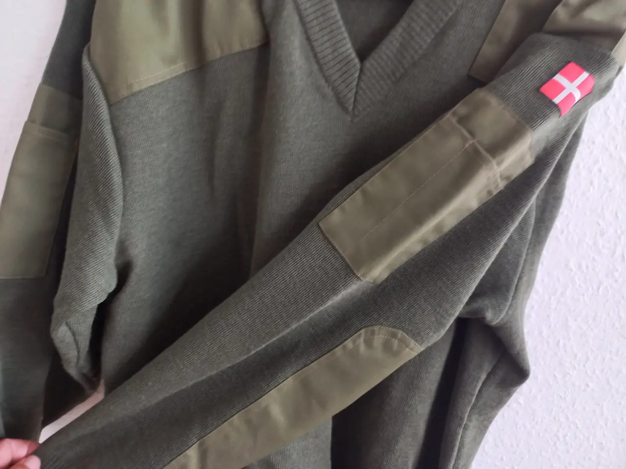 Billede 5 - Pullover M/98 – str. XL – ny/ubrugt - Militær