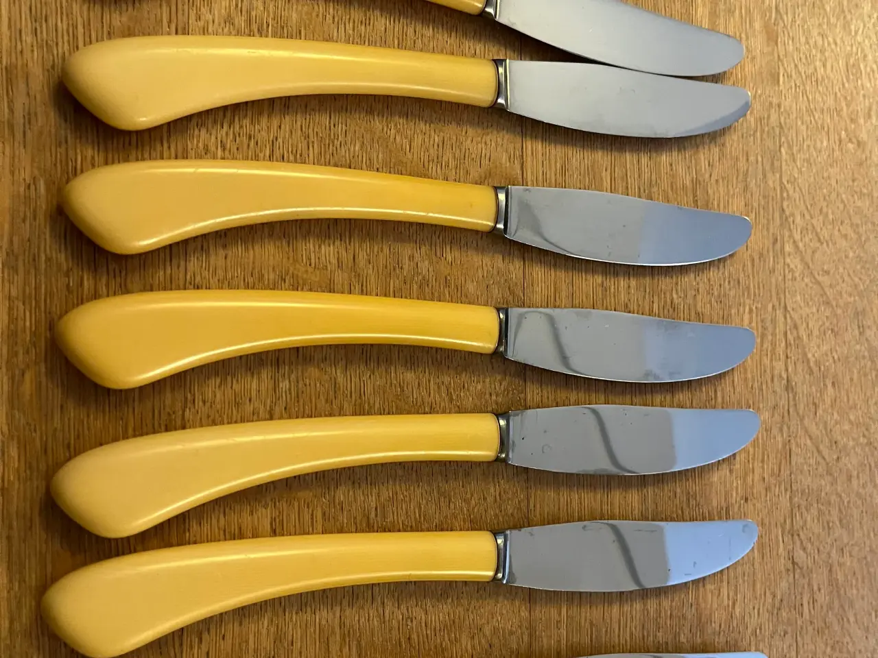 Billede 1 - Raadvad knive med benskaft