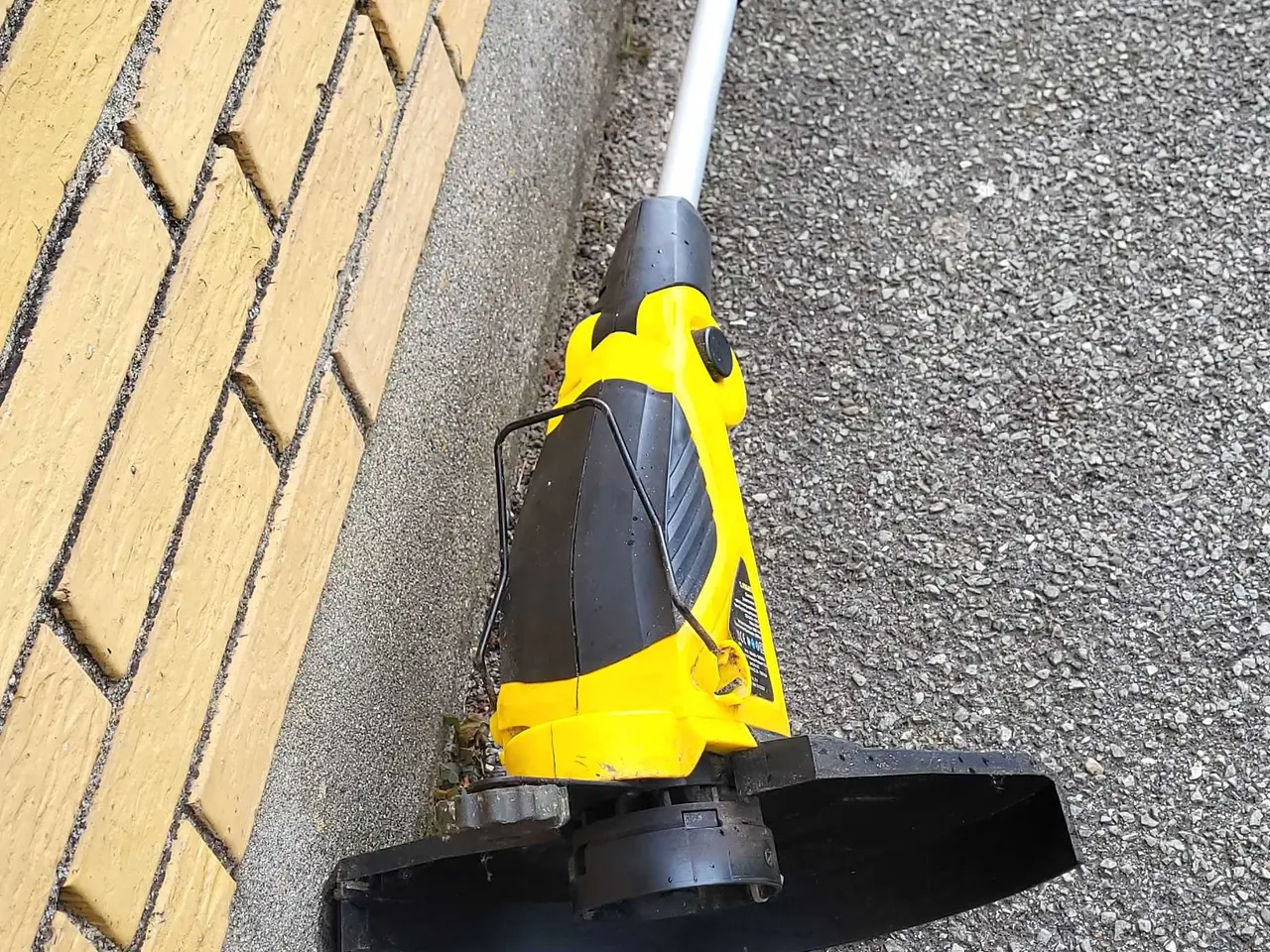 Billede 2 - Græstrimmer Falke
