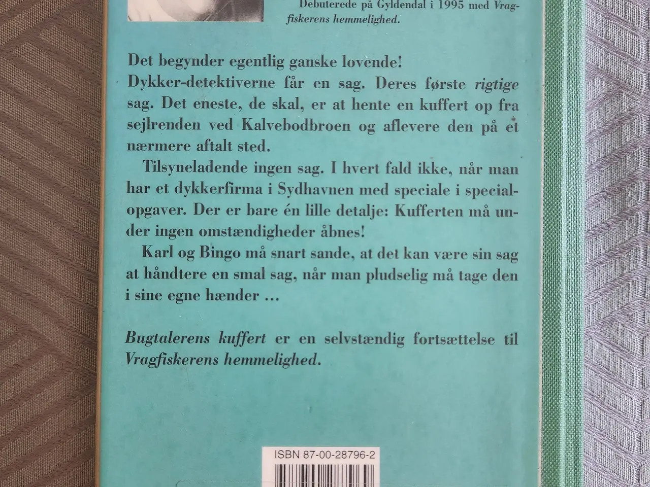 Billede 2 - Bugtalerens kuffert af Henrik Einspor