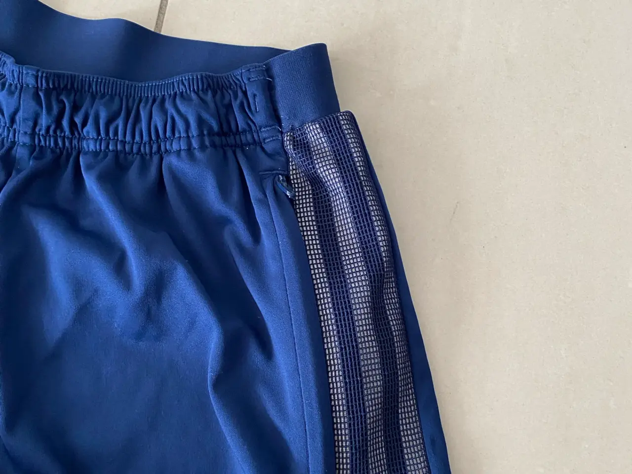 Billede 2 - Adidas shorts str S
